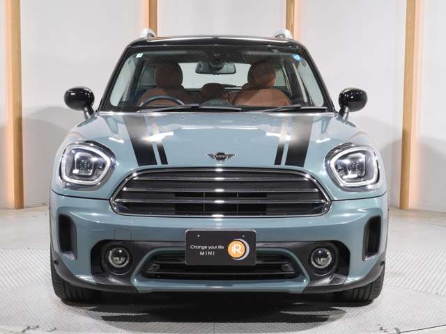 MINI Crossover 8