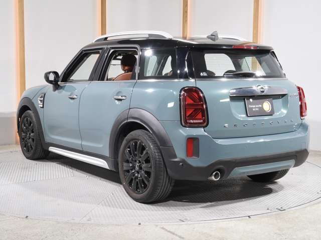 MINI Crossover 10