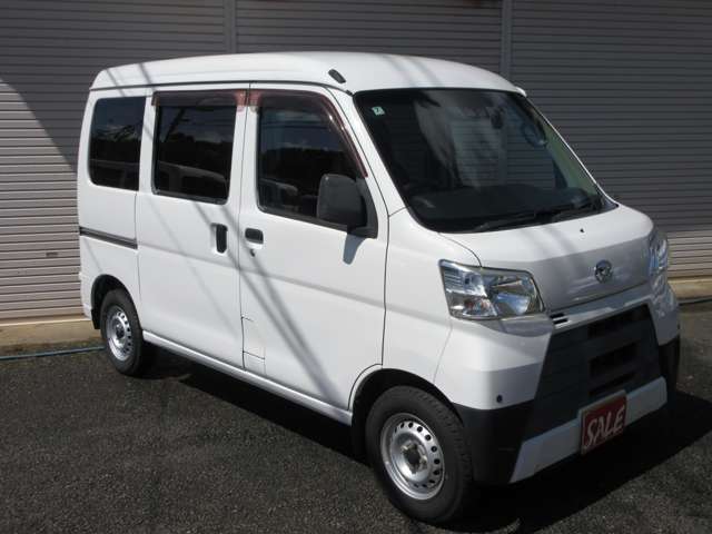Daihatsu Hijet Cargo 9
