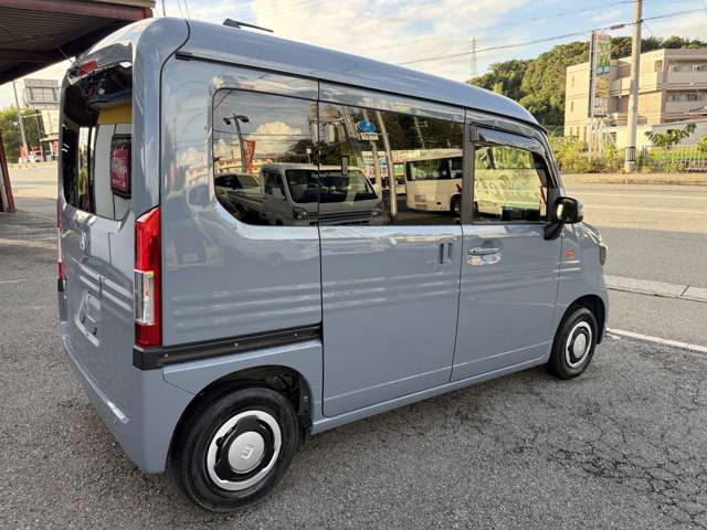 Honda N-VAN 12