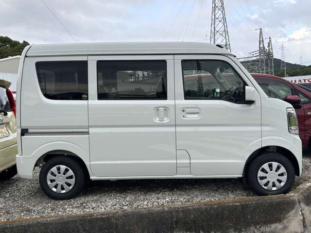 Suzuki Every 12