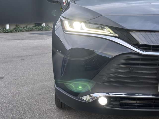 Toyota Harrier 11