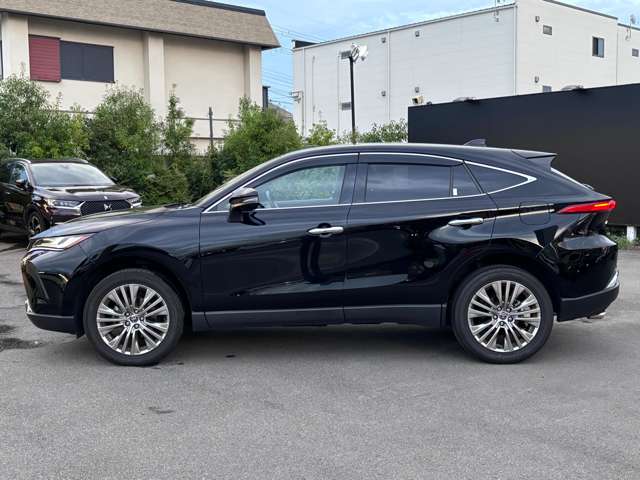 Toyota Harrier 9