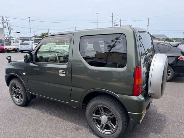 Suzuki Jimny 6