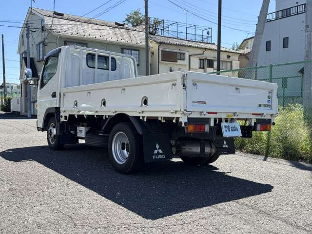 Mitsubishi Fuso Canter 4