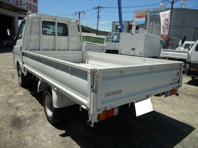 Mazda Bongo Truck 5