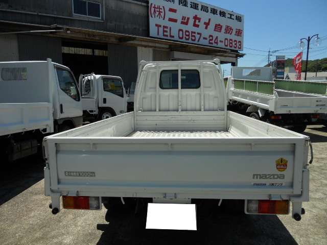 Mazda Bongo Truck 6