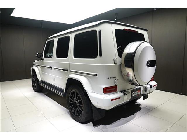 Mercedes-Benz G-Class 2