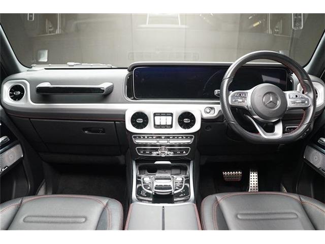 Mercedes-Benz G-Class 4