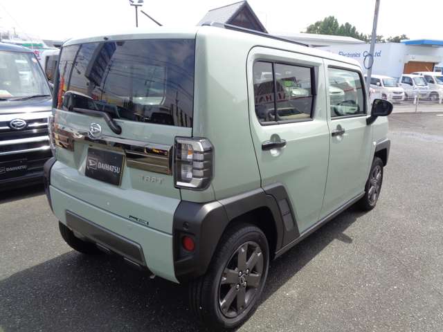 Daihatsu Taft 6