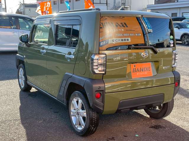 Daihatsu Taft 8