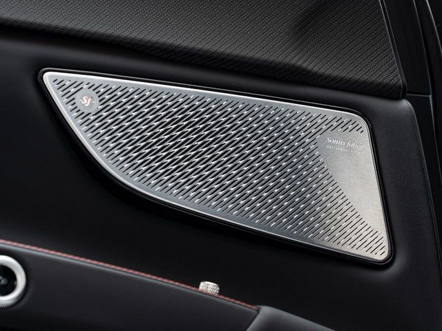 Maserati Grecale 8