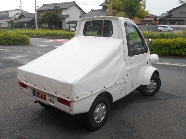 Daihatsu Midget II 5