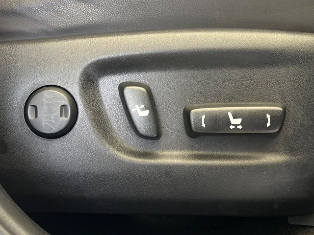 Lexus NX 7