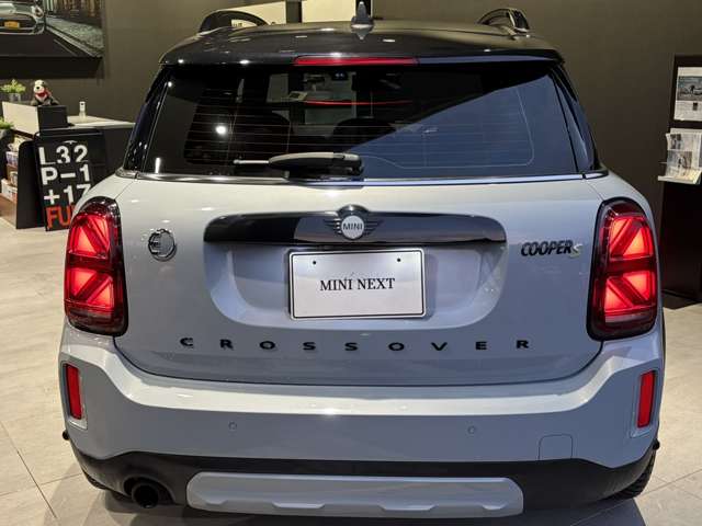 MINI Crossover 6