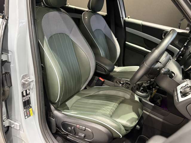 MINI Crossover 10