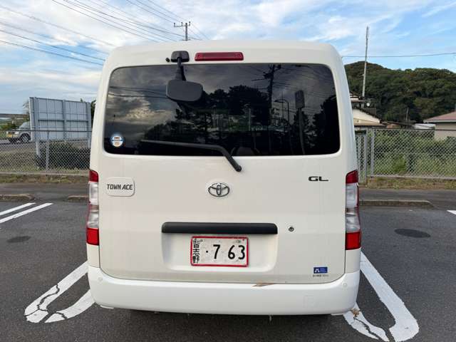 Toyota Town Ace Van 10