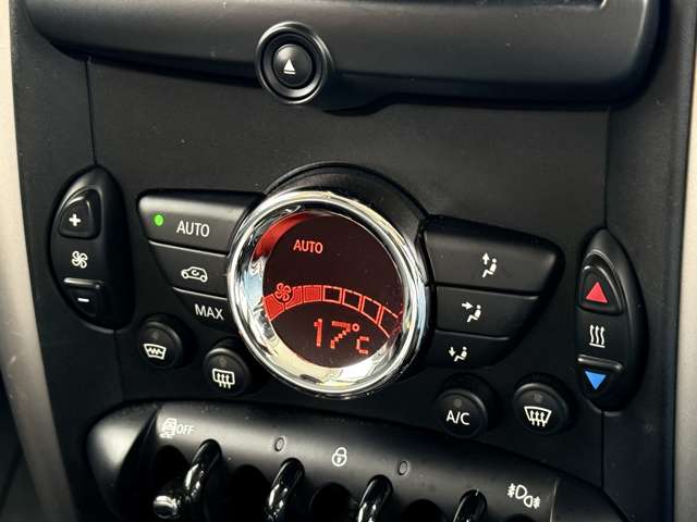 MINI Crossover 6