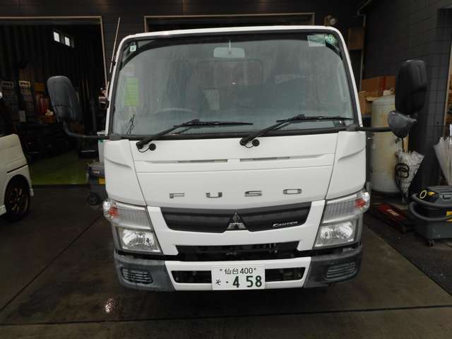 Mitsubishi Fuso Canter 2