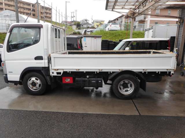 Mitsubishi Fuso Canter 4