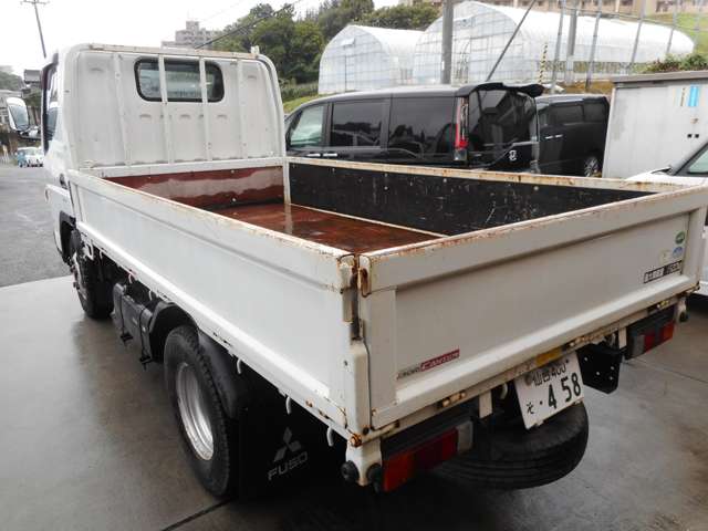 Mitsubishi Fuso Canter 8