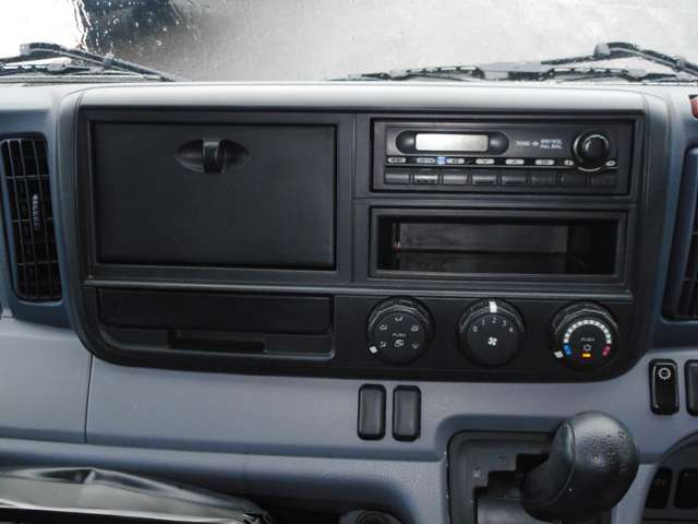 Mitsubishi Fuso Canter 10