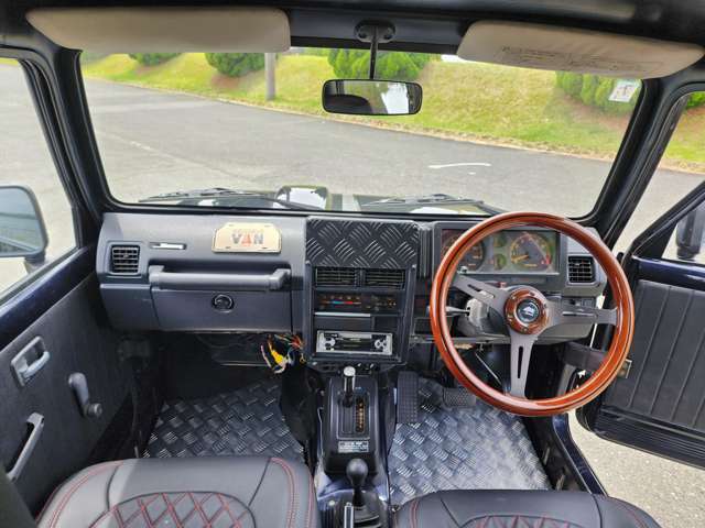 Suzuki Jimny 2