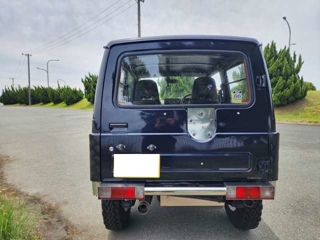 Suzuki Jimny 7