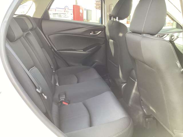 Mazda CX-3 11