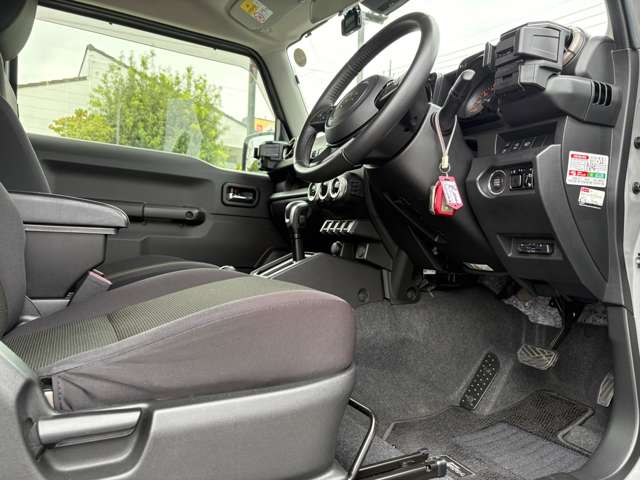 Suzuki Jimny Sierra 11
