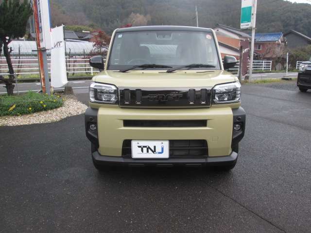 Daihatsu Taft 8