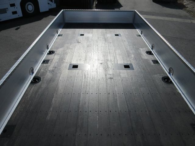 Mitsubishi Fuso Super Great 5