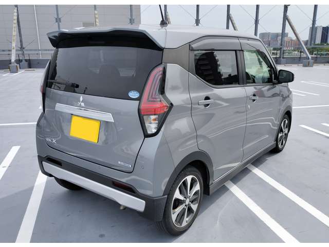 Mitsubishi eK X 10
