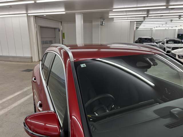 Mercedes-Benz GLA-Class 8