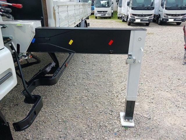 Mitsubishi Fuso Fighter 5