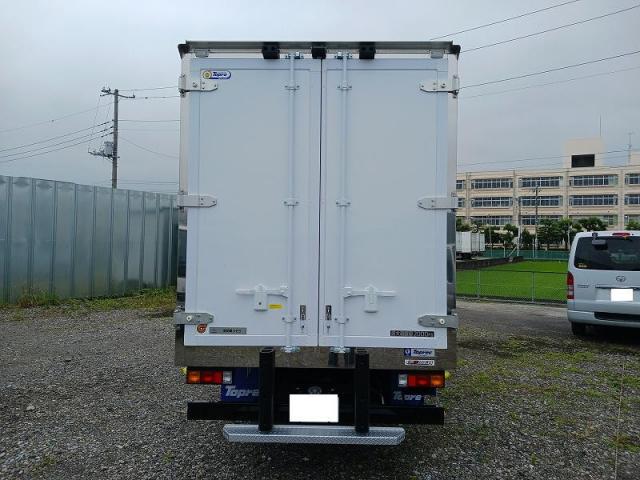 Mitsubishi Fuso Canter 6