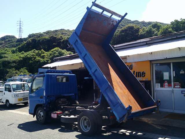 Mitsubishi Fuso Canter 11