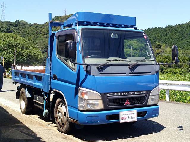 Mitsubishi Fuso Canter 3