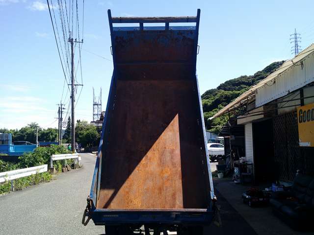 Mitsubishi Fuso Canter 10