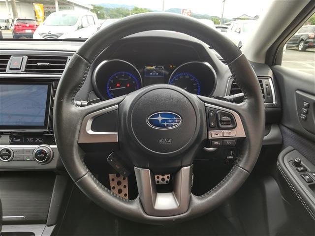 Subaru Legacy Outback 11