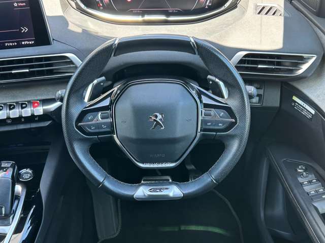 Peugeot 5008 12
