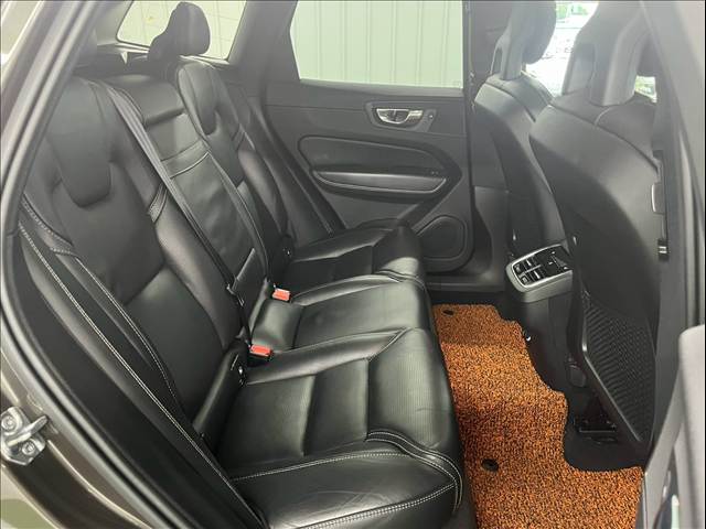 Volvo XC60 12