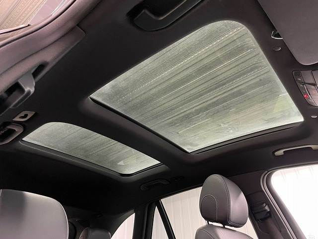Mercedes-Benz GLC 5