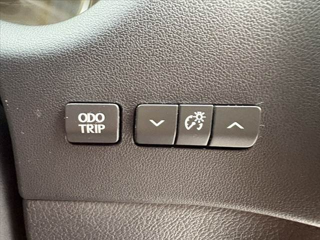 Lexus NX 7