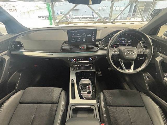 Audi Q5 Sportback 2
