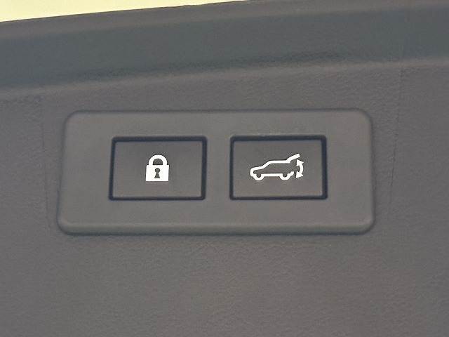 Subaru Legacy Outback 7