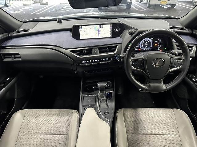 Lexus UX 2
