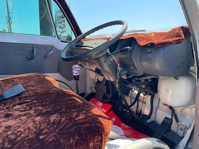 Mazda Porter 12