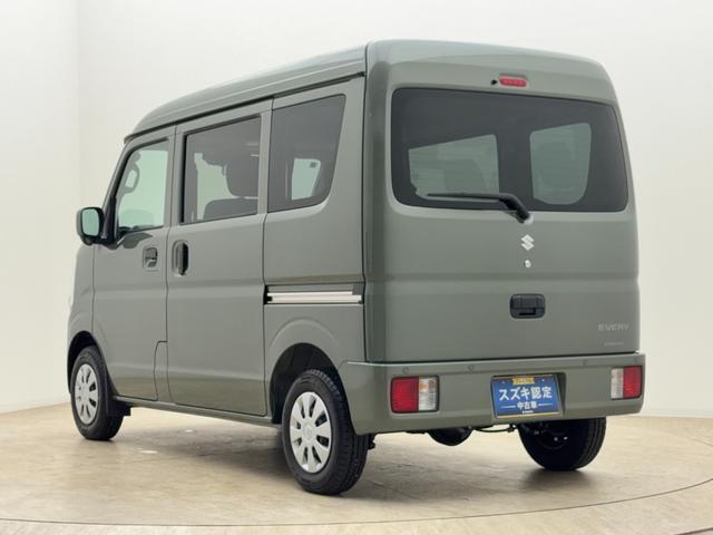 Suzuki Every 4