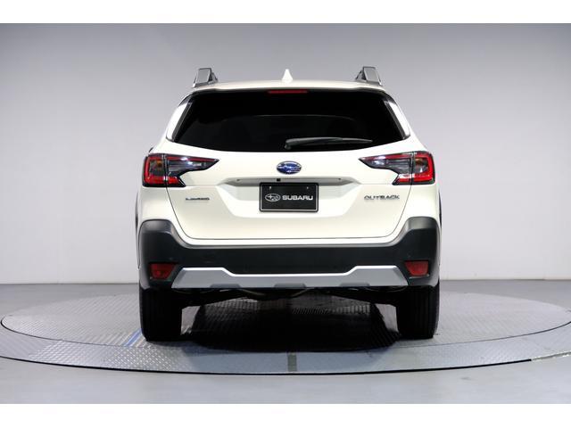 Subaru Legacy Outback 5